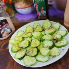 Закуска из огурцов за считанные "секунды"🥒