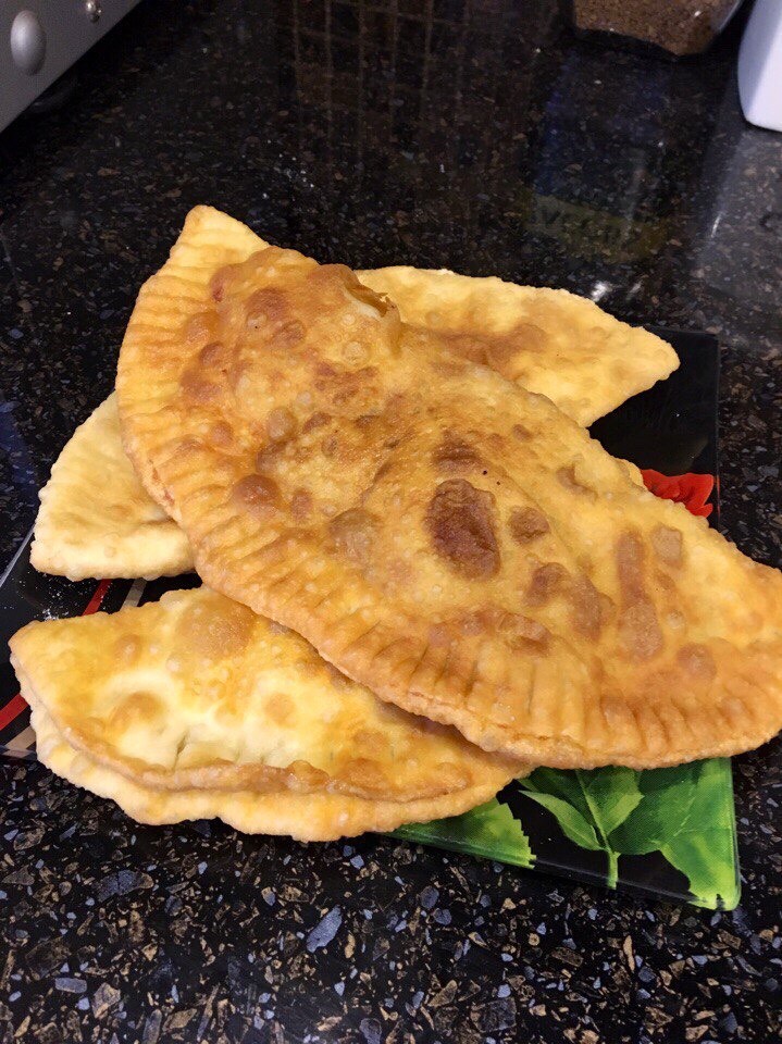 Чебуреки с мясом