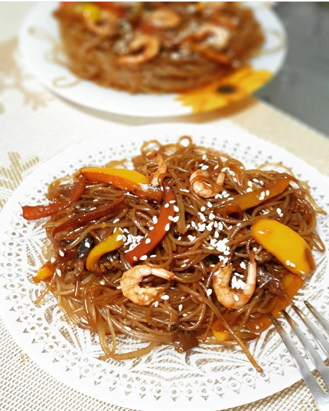 Фунчоза с овощами и морепродуктами
