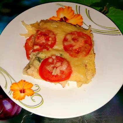 Ленивая картофельная запеканка с томатами под сыром