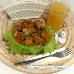 Лобио с копченой куриной грудкой