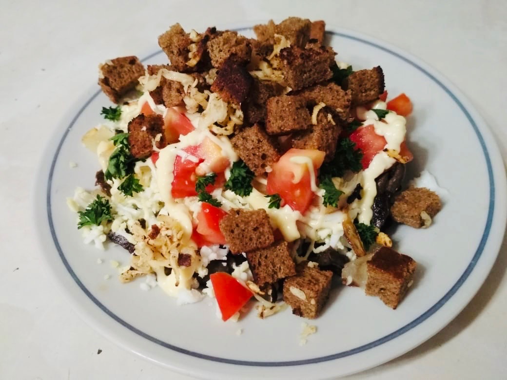 Салат Цезарь по-деревенски