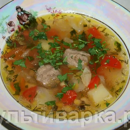 Овощной суп с фасолью и фрикадельками
