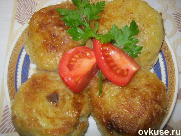 Клецки картофельные с мясом