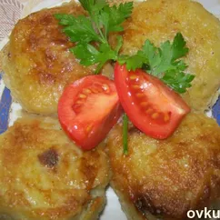 Клецки картофельные с мясом