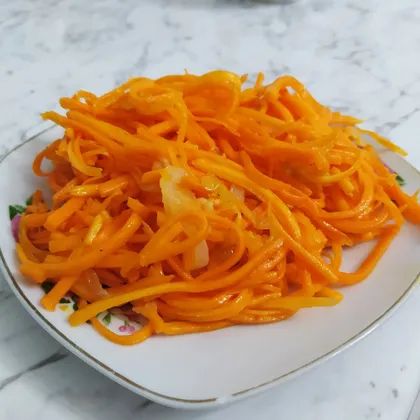 Морковка по-корейски 'Чим-чи'