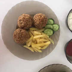 Мясные шарики с картошкой фри🍟