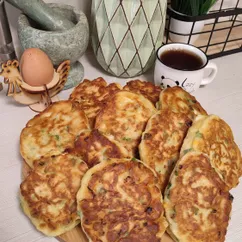 Ленивые пирожки с луком и яйцом