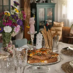 Пирог с томатами и пармезановой крошкой 