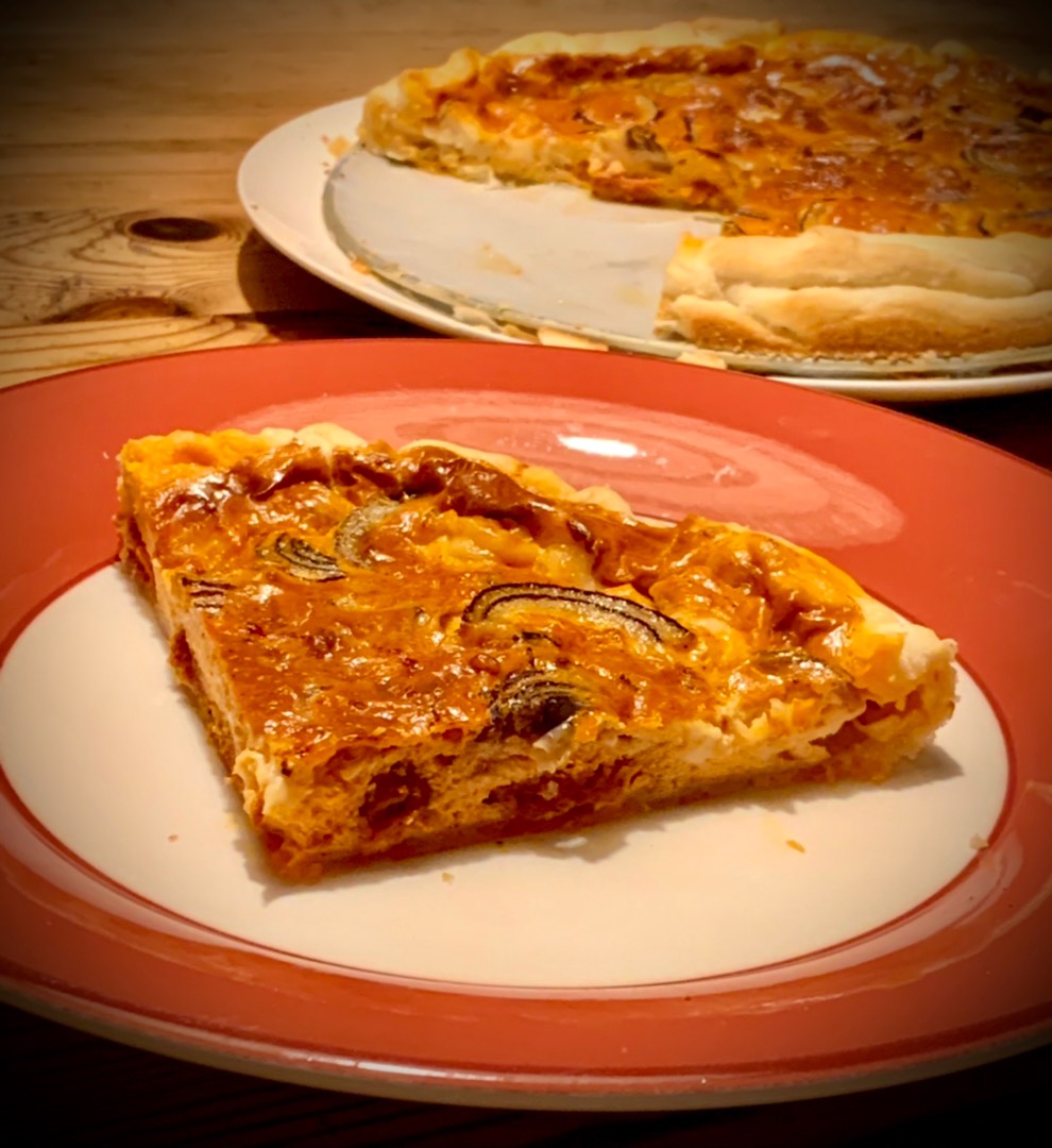 Киш по - испански с чоризо и манчего (тапас)