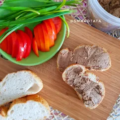 Бутерброд с куриным паштетом🥪