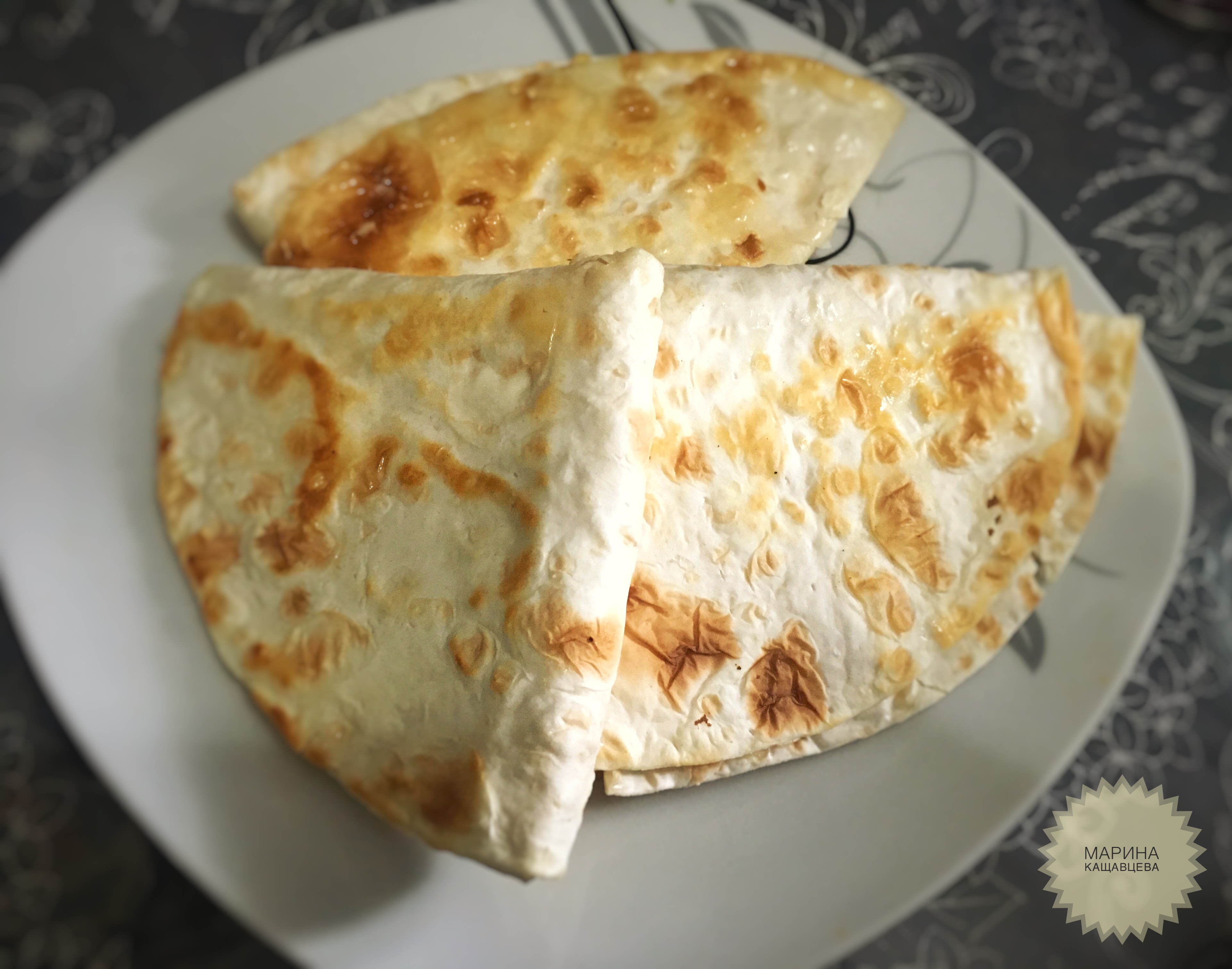 Сырные сектора из лаваша 