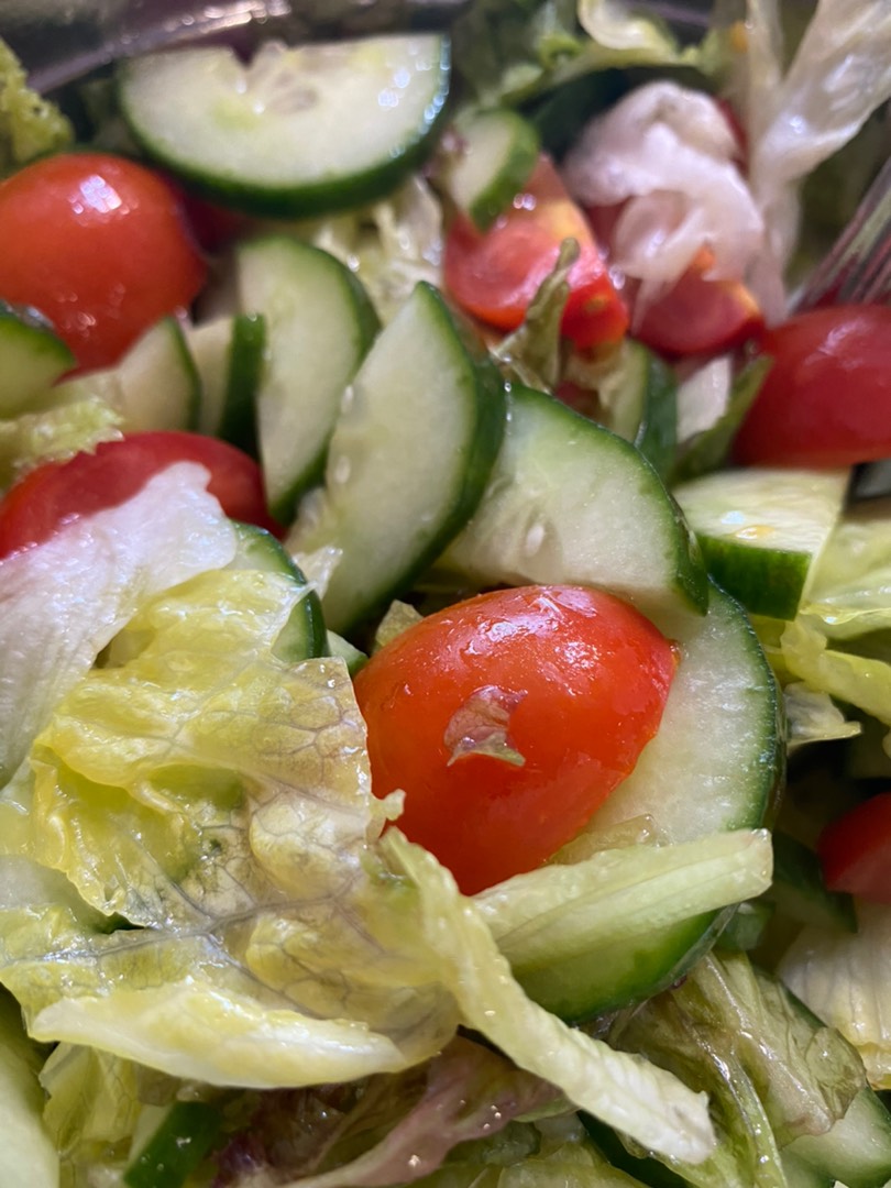 Лёгкий салат из овощей
