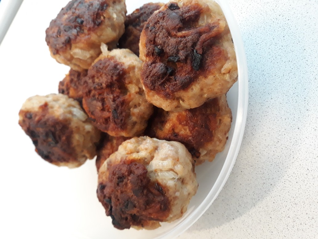 Мясные котлетки