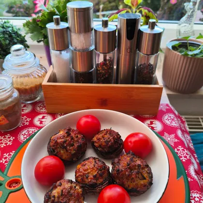 Фаршированные шампиньоны 