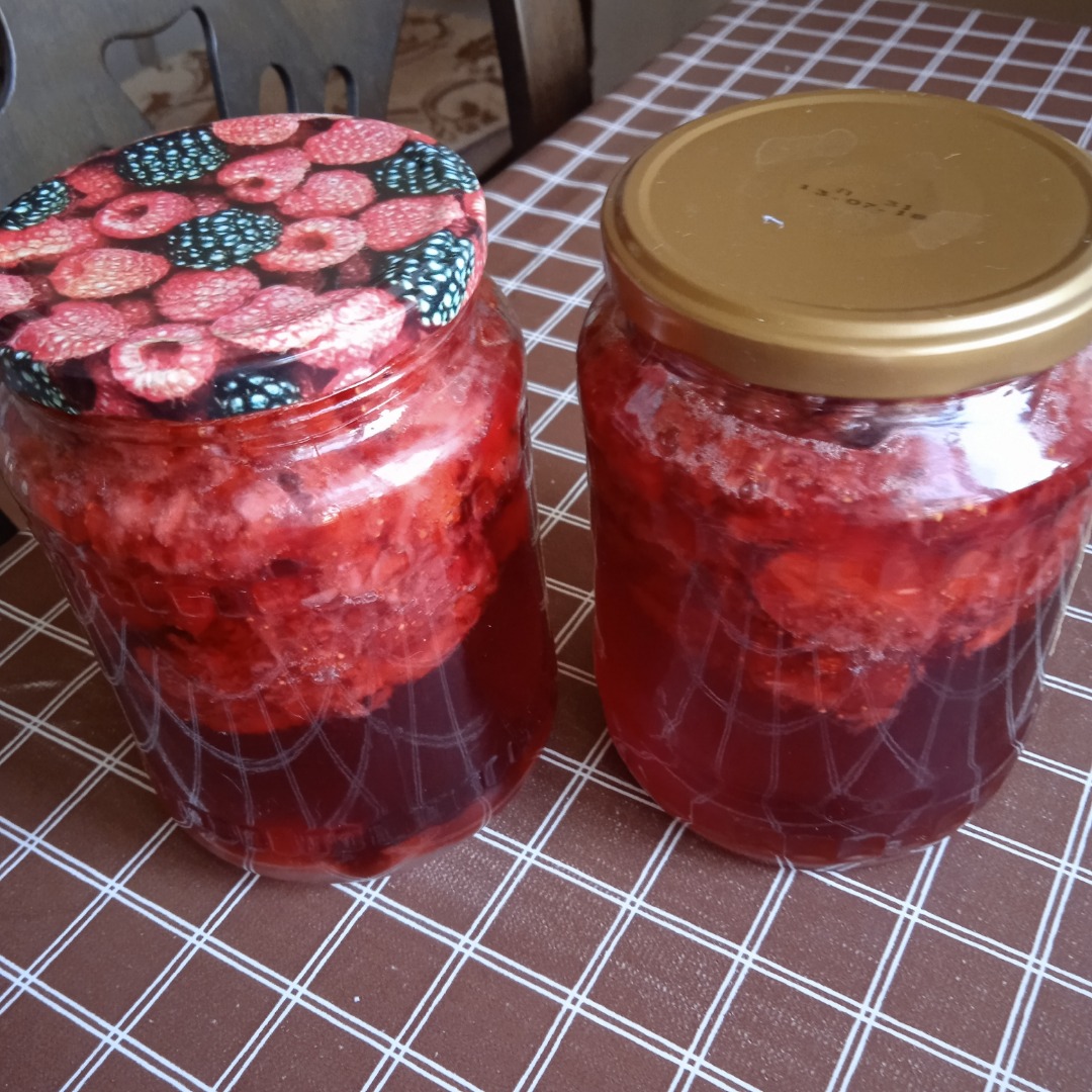 Варенье из клубники с целыми ягодами: как варить густое и ароматное лакомство