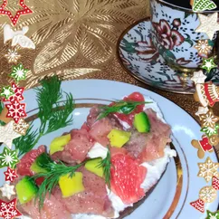 Пикантные тосты с форелью и грейпфрутом на Новогодний стол 🍊🎄