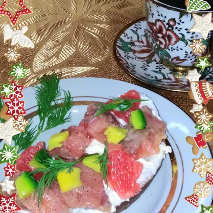 Пикантные тосты с форелью и грейпфрутом на Новогодний стол 🍊🎄