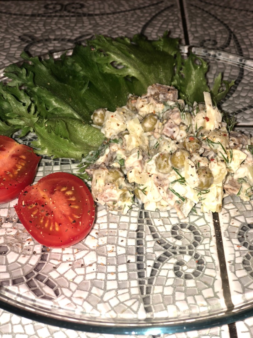 Салат мясной