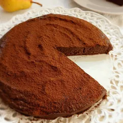 Муссовый торт с грушей и шоколадом
