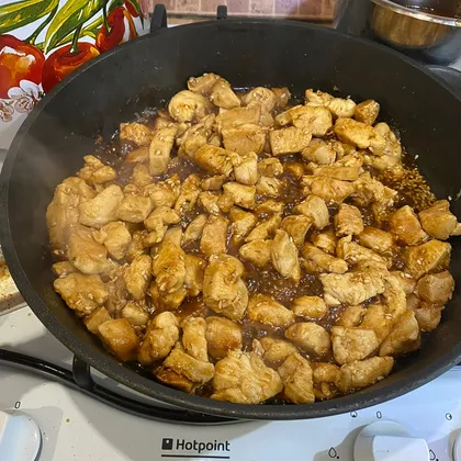 Курица терияки на сковородке с соевым соусом