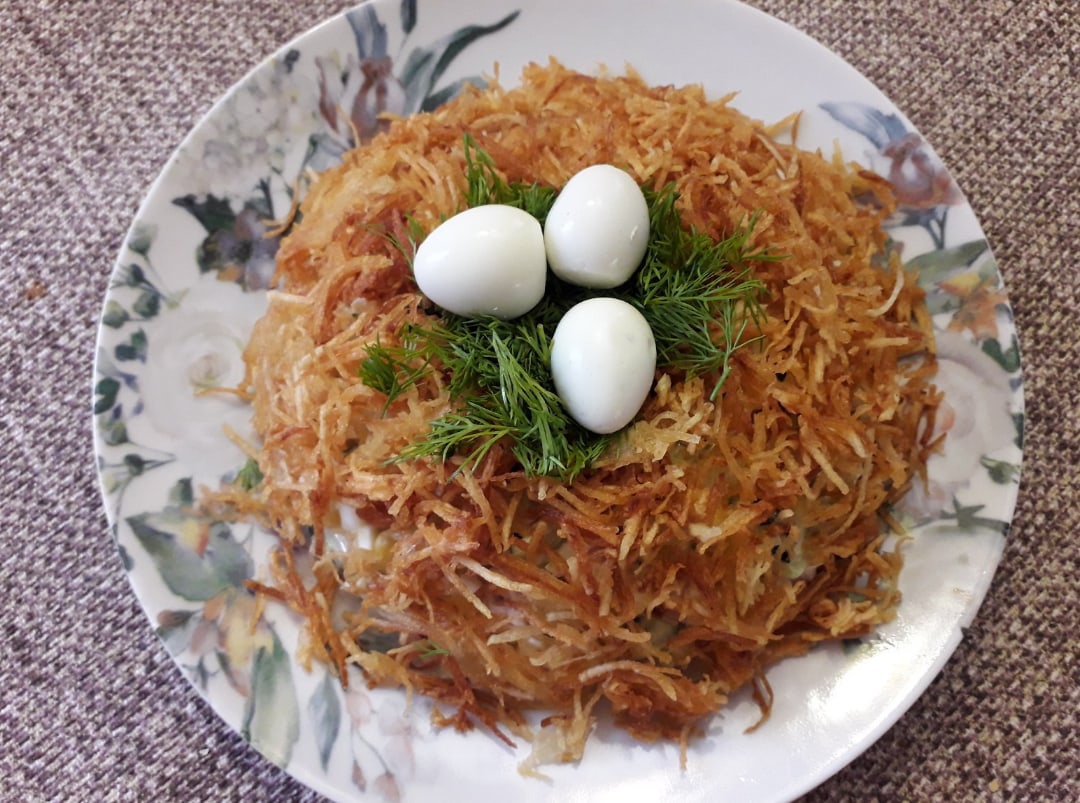 Рецепт вкусных салатов гнездо глухаря