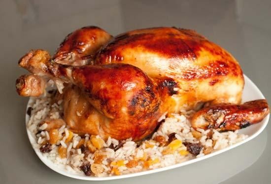 Курица, фаршированная рисом, в духовке: рецепт с фото пошагово