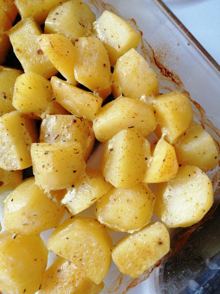 Золотистый картофель на гарнир