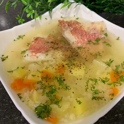 Уха из карасей с пшеном