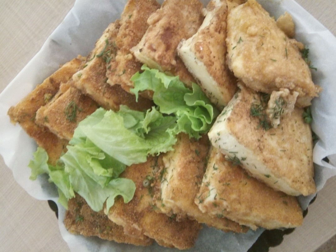 Сулугуни в панировке
