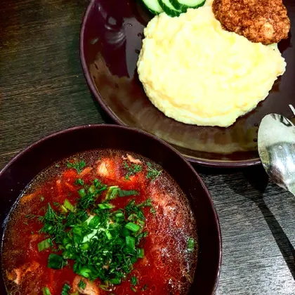 Вкуснейший борщ и пюре с котлетой. Так вкусно, так по-домашнему