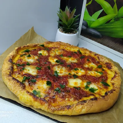 Пицца 'маргарита' (домашняя версия)