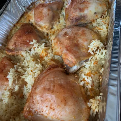 Курица с рисом в духовке 🍗