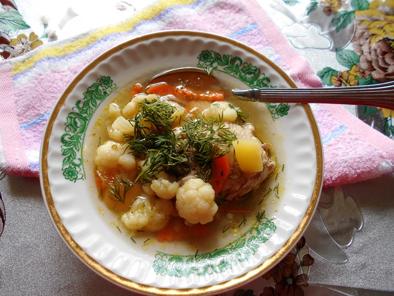 Легкий суп из цветной капусты, пошаговый рецепт на ккал, фото, ингредиенты - Nora
