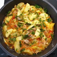 Жаркое с картошкой и курицей