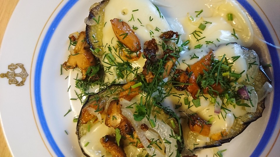 Баклажан 🍆 с сыром и грибами. 😋