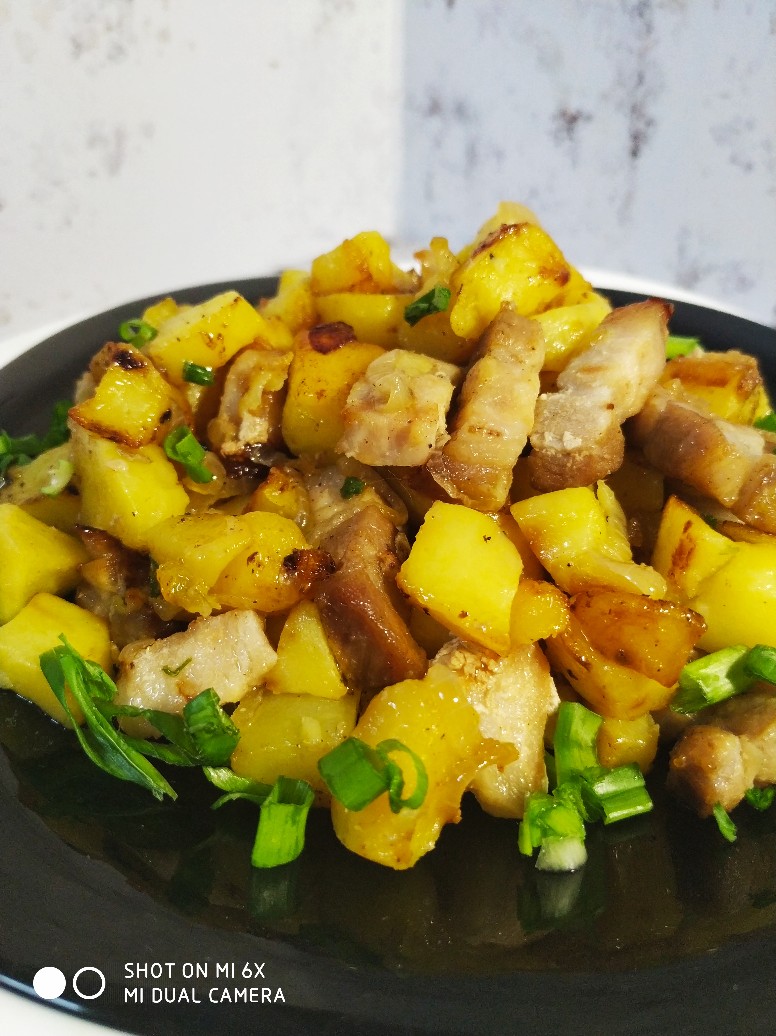 Картошка с грудинкой свиной в духовке рецепт с фото | Recipe | Cooking, Meals, Food