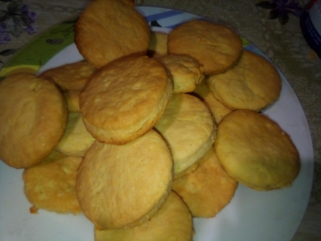 Песочное печенье на маргарине с вареньем — рецепт с фото