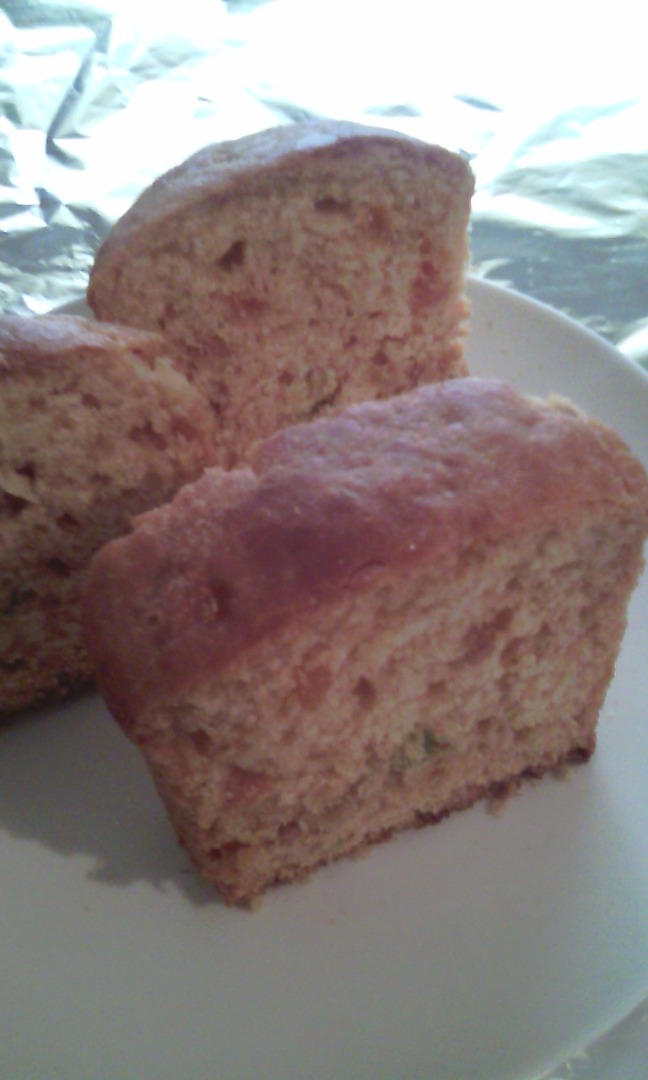 Кулич с цукатами, изюмом