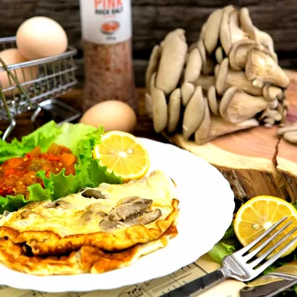 Нежный омлет с грибами😋