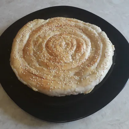 Спиральный сырный пирог