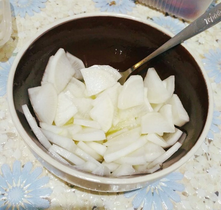 Дайкон с маслом