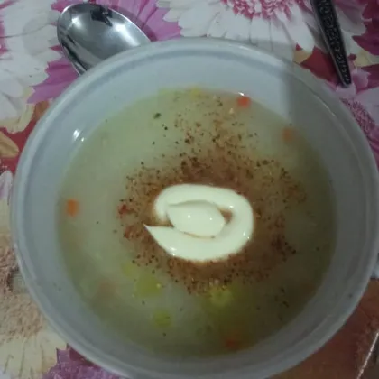 Лёгкий куриный суп с колечками