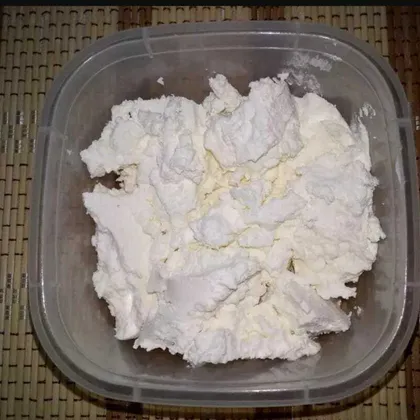 Творожный сыр из замороженного кефира