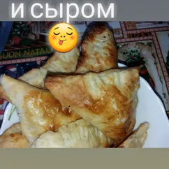 Слойки с сыром и ветчиной