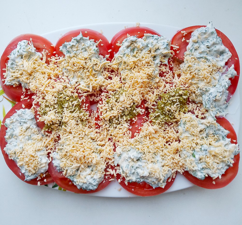 Очень быстрая закуска "Помидорка"