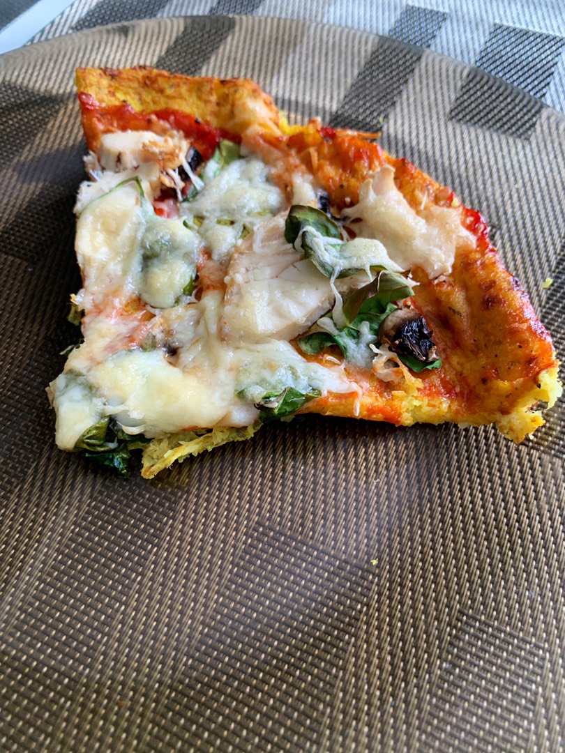Пицца на корже из цветной капусты