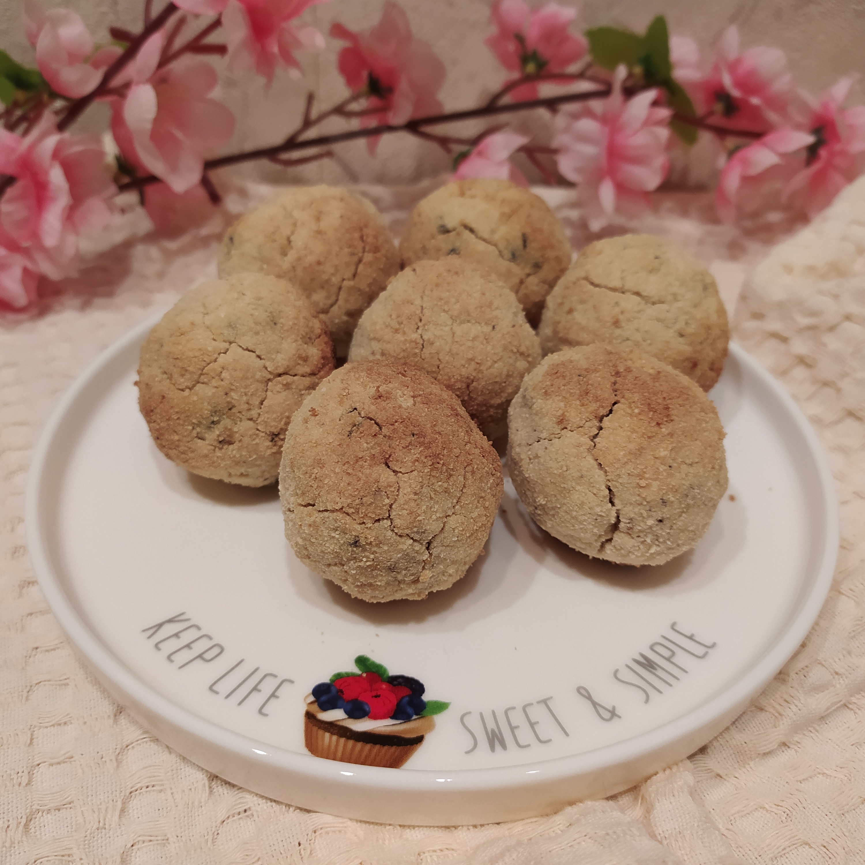 Печенье из кокосовой муки с шоколадом и орехами