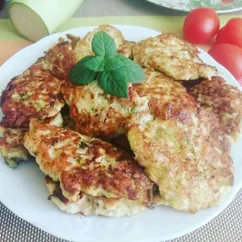 Кабачковые оладушки (котлеты) с курицей 🍗👌💕