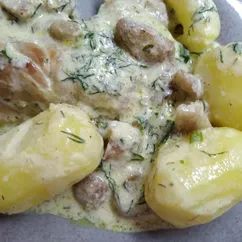 Мяско в сливочном соусе